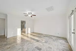 1302 Riverview Cir, Houston, TX 77077 - Photo 21