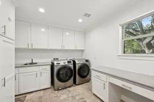 1302 Riverview Cir, Houston, TX 77077 - Photo 39