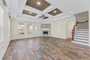 10447 Tree Hollow Circle, La Porte, TX 77571 - Photo 9