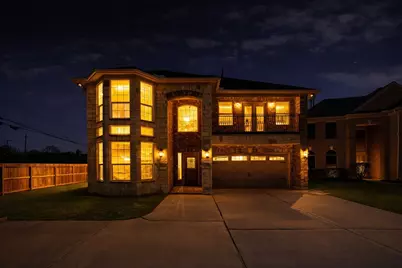 10447 Tree Hollow Circle, La Porte, TX 77571 - Photo 1