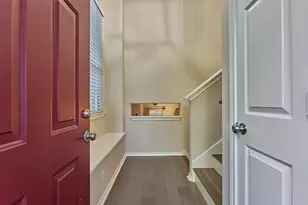 30 Musgrove Pl, The Woodlands, TX 77382 - Photo 7