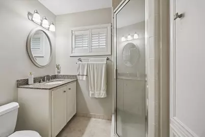 5611 Whitehaven, Bellaire, TX 77401 - Photo 25