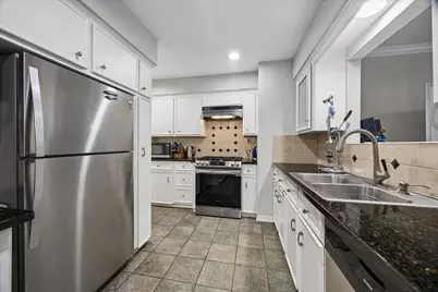 5611 Whitehaven, Bellaire, TX 77401 - Photo 15