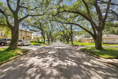 5611 Whitehaven, Bellaire, TX 77401 - Photo 5