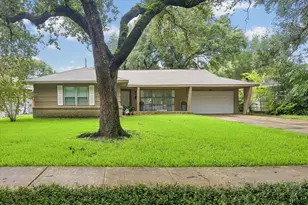 5611 Whitehaven, Bellaire, TX 77401 - Photo 33