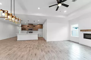 13405 Raintree Dr, Montgomery, TX 77356 - Photo 11