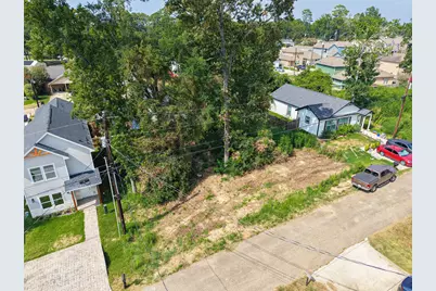 16716 E Ivanhoe, Montgomery, TX 77316 - Photo 1