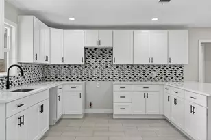 206 Mockingbird Ln, Pasadena, TX 77502 - Photo 9