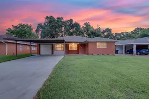 206 Mockingbird Ln, Pasadena, TX 77502 - Photo 1