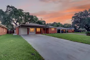 206 Mockingbird Ln, Pasadena, TX 77502 - Photo 3