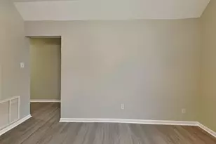3418 Creek Manor Dr, Houston, TX 77339 - Photo 17