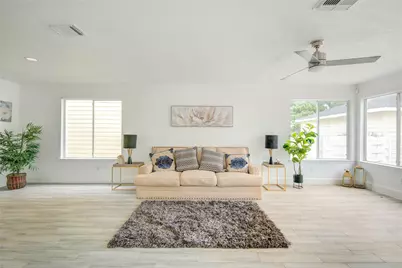 10023 Farrell Drive, Houston, TX 77070 - Photo 5