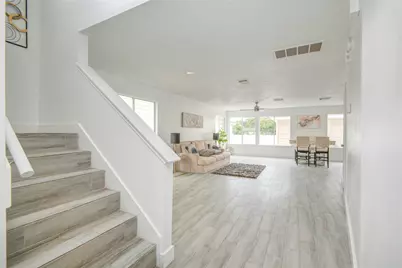 10023 Farrell Drive, Houston, TX 77070 - Photo 3
