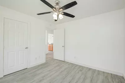 10023 Farrell Drive, Houston, TX 77070 - Photo 19