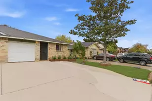 10044 Lasaber Ct, Houston, TX 77038 - Photo 1