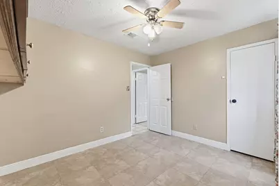10044 Lasaber Court, Houston, TX 77038 - Photo 21