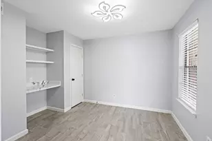 14600 Fonmeadow Dr, Houston, TX 77035 - Photo 11
