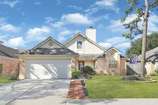 1106 St John Dr, Pearland, TX 77584 - Photo 1