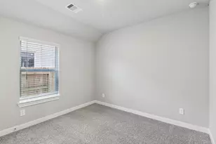 221 Raine Mnr Ct, Montgomery, TX 77316 - Photo 19