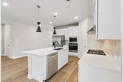 221 Raine Manor Court, Montgomery, TX 77316 - Photo 13