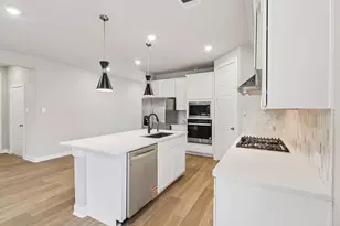 221 Raine Mnr Ct, Montgomery, TX 77316 - Photo 13