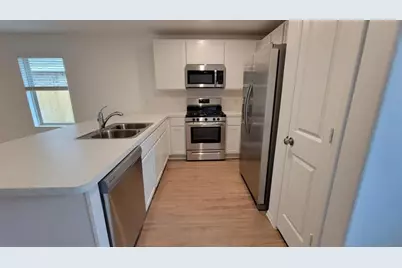 4130 Zavala Mill Street, Baytown, TX 77521 - Photo 3
