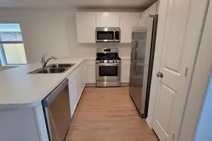 4130 Zavala Ml St, Baytown, TX 77521 - Photo 3