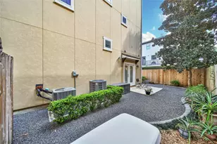 5209 Gibson St, Houston, TX 77007 - Photo 41