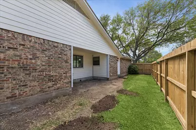 15403 Woodcote Court, Houston, TX 77062 - Photo 29