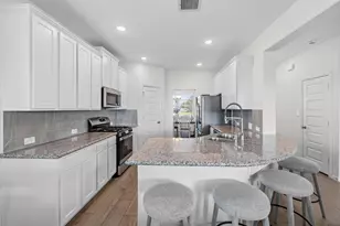 14047 S River Dr, Baytown, TX 77523 - Photo 9