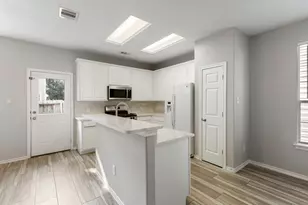 17638 Olympic Park Ln, Humble, TX 77346 - Photo 9