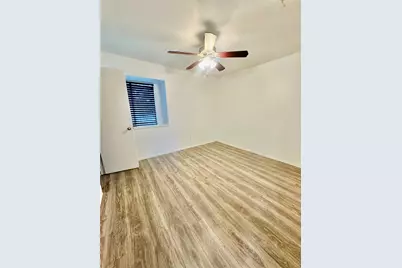 7503 Winkle Wood Lane, Houston, TX 77086 - Photo 9