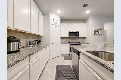 6523 Fiddlewood Thicket Lane, Katy, TX 77449 - Photo 17