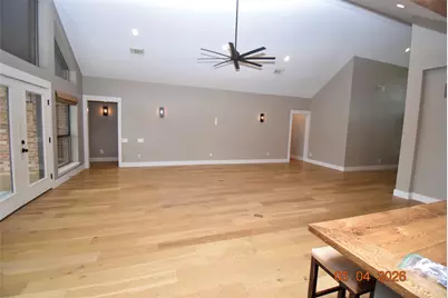 421 Creekside Drive, League City, TX 77573 - Photo 11