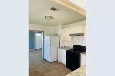 2 High Street, Baytown, TX 77520 - Photo 5