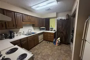 5436 Bluebonnet Dr, Navasota, TX 77868 - Photo 11