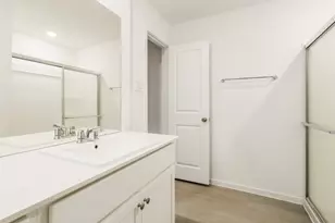 15242 Abella Dr, Conroe, TX 77316 - Photo 13