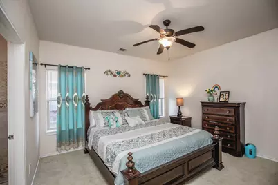 6718 Poplar Bend Lane, Dickinson, TX 77539 - Photo 11