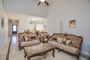 6718 Poplar Bend Ln, Dickinson, TX 77539 - Photo 5