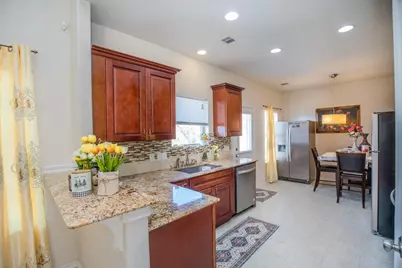 6718 Poplar Bend Lane, Dickinson, TX 77539 - Photo 9