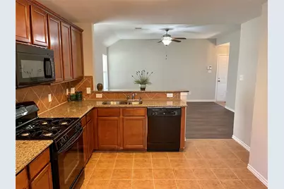 9122 River Dale Canyon Lane, Humble, TX 77338 - Photo 9