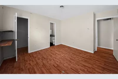 9539 Beverlyhill Street, Houston, TX 77063 - Photo 9