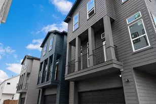1226 E 23rd St, Houston, TX 77009 - Photo 1