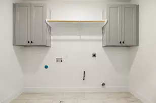 1226 E 23rd St, Houston, TX 77009 - Photo 23