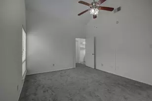 13975 Hollowgreen Dr, Houston, TX 77082 - Photo 13