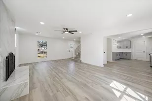 14930 Spring Lake Dr, Houston, TX 77070 - Photo 13