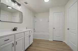 12129 Trawler Pl, Texas City, TX 77568 - Photo 17