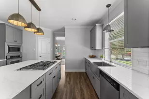 19218 Country Village Dr, Spring, TX 77388 - Photo 13