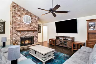 3819 Golden Lake Dr, Kingwood, TX 77345 - Photo 5