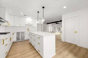 5518 Beechnut St, Houston, TX 77096 - Photo 13